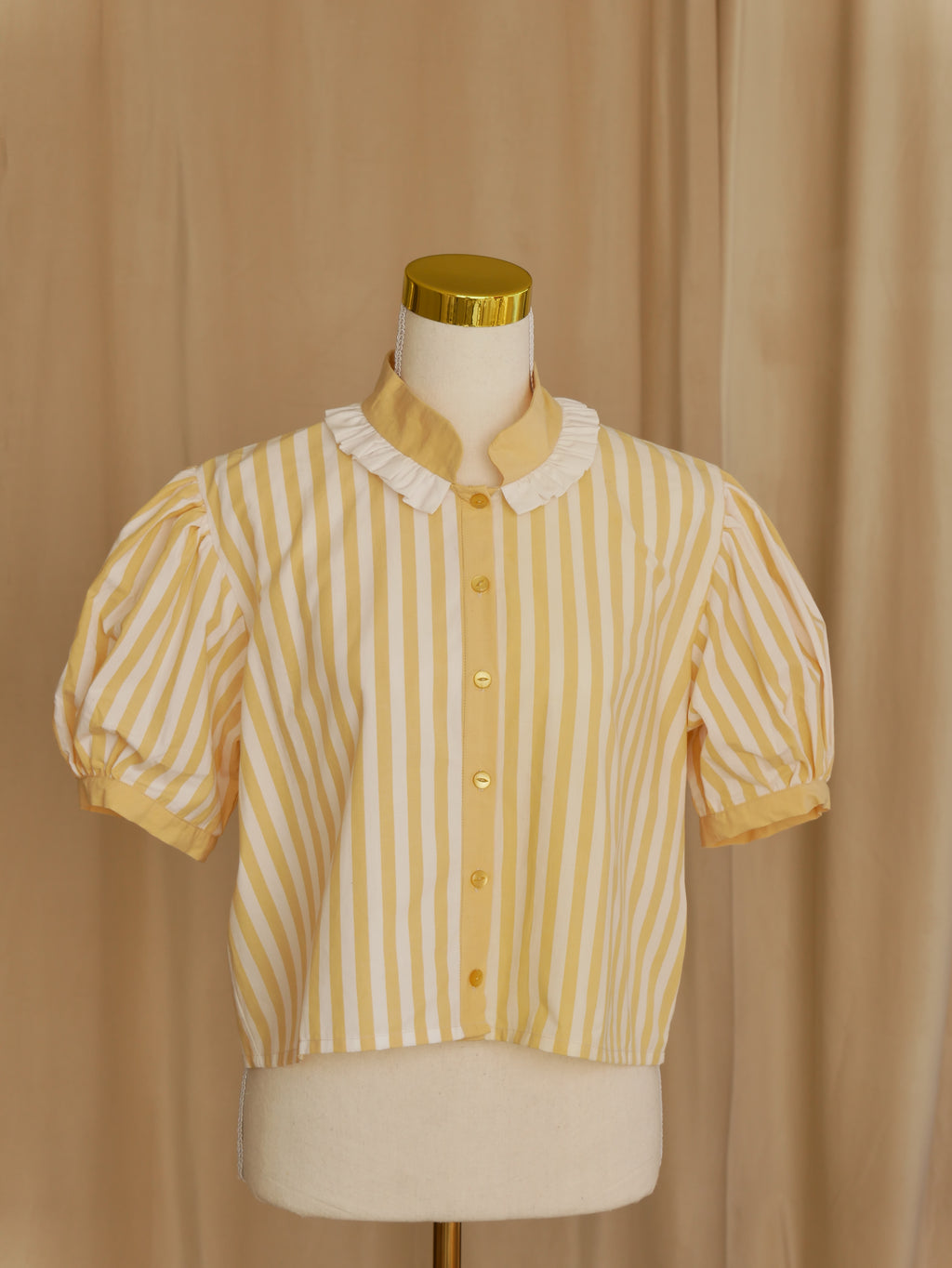Buttercup Stripe Ruffled Collar Crop
